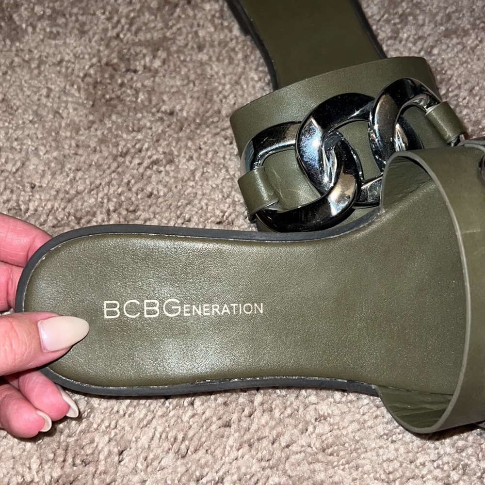 Never Worn Bcbgeneration Sandals - image 4